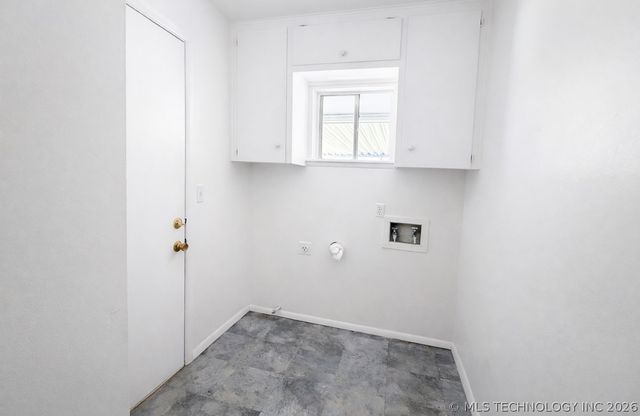 7836 S College Avenue, Tulsa, OK 74136