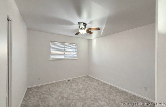 7836 S College Avenue, Tulsa, OK 74136