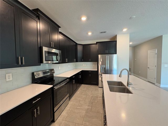 2836 CAMDEN WAY, Davenport, FL 33837