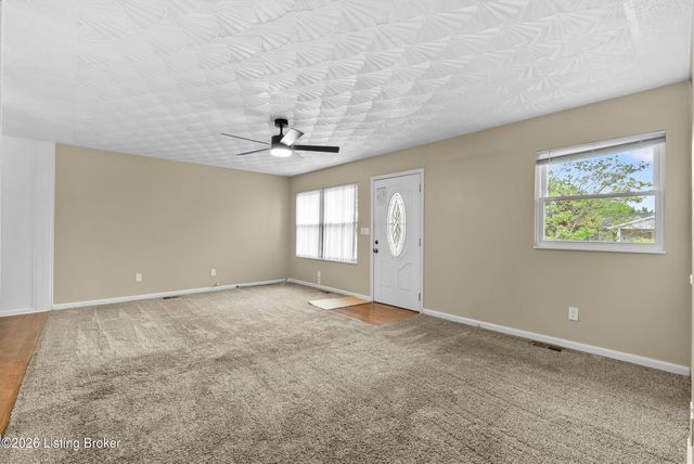 332 Glenview Rd, Louisville, KY 40229
