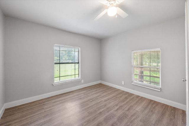 529 NW CR 0147, Rice, TX 75155
