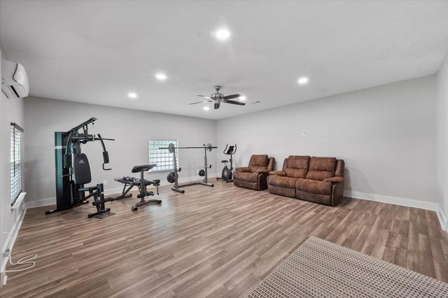 529 NW CR 0147, Rice, TX 75155