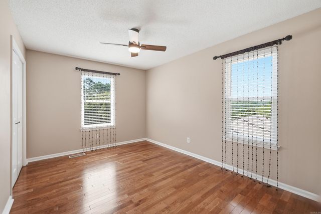 12 Red Birch Cv, Little Rock, AR 72212