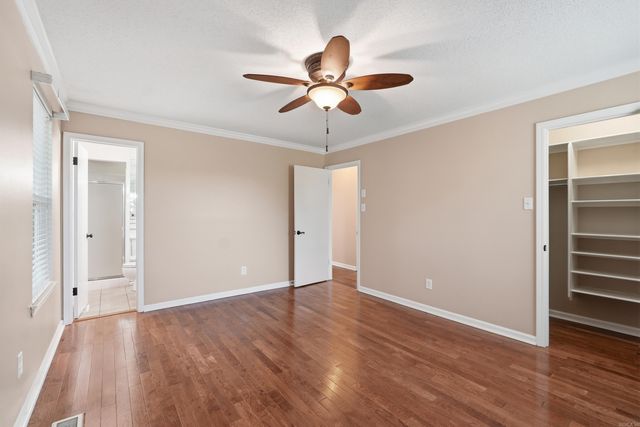 12 Red Birch Cv, Little Rock, AR 72212