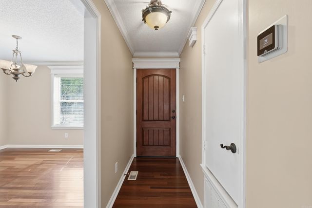 12 Red Birch Cv, Little Rock, AR 72212