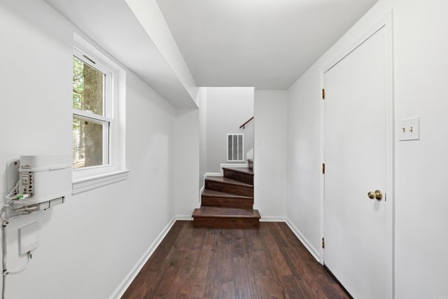 12 Red Birch Cv, Little Rock, AR 72212