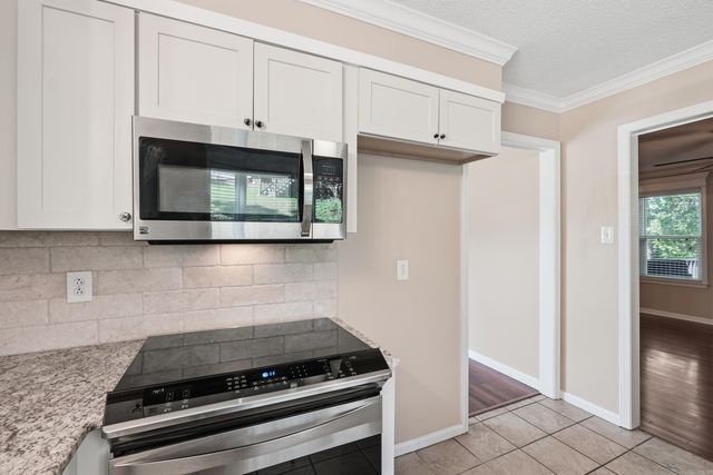12 Red Birch Cv, Little Rock, AR 72212