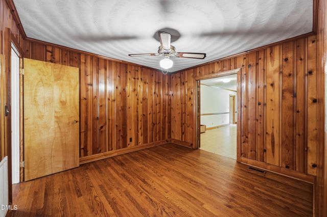 2475 Reges Store Road, Nashville, NC 27856