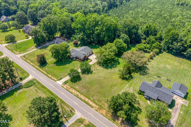 2475 Reges Store Road, Nashville, NC 27856