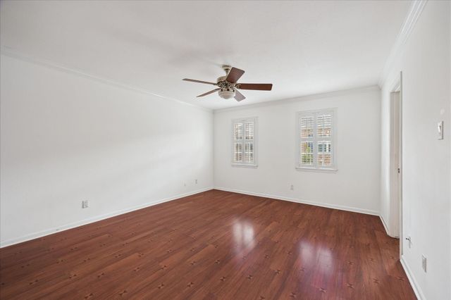 5819 Valley Forge Drive 91, Houston, TX 77057