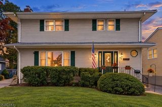 27 Strickland Ave, Little Falls Twp., NJ 07424