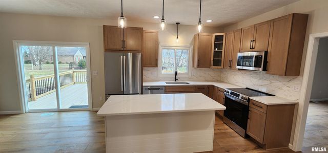 5016 Wildcat Run, Springfield, IL 62711