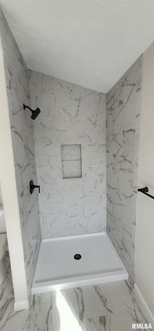 5016 Wildcat Run, Springfield, IL 62711