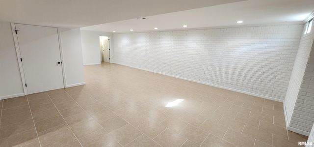 5016 Wildcat Run, Springfield, IL 62711