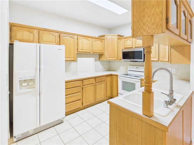 78 E Sycamore Street, Fayetteville, AR 72703