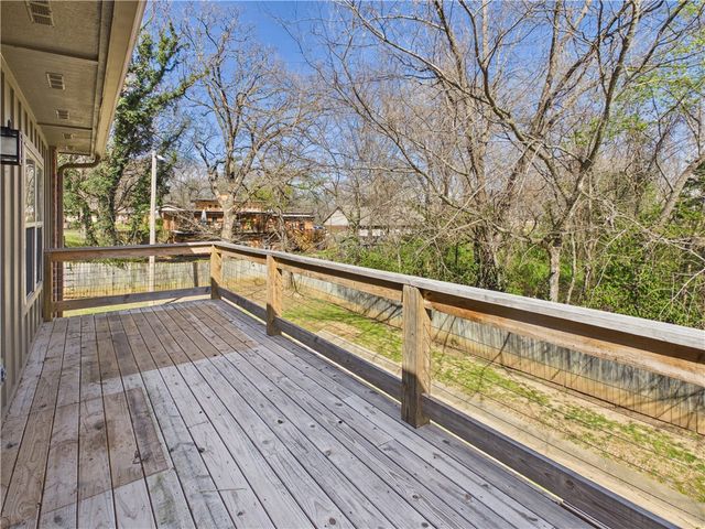 78 E Sycamore Street, Fayetteville, AR 72703