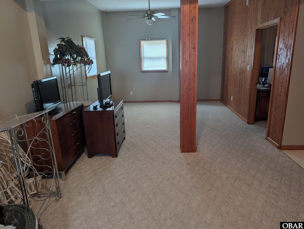 Image 18 of property listing at 108 Shell Circle Lot 7, Kitty Hawk, NC 27949
