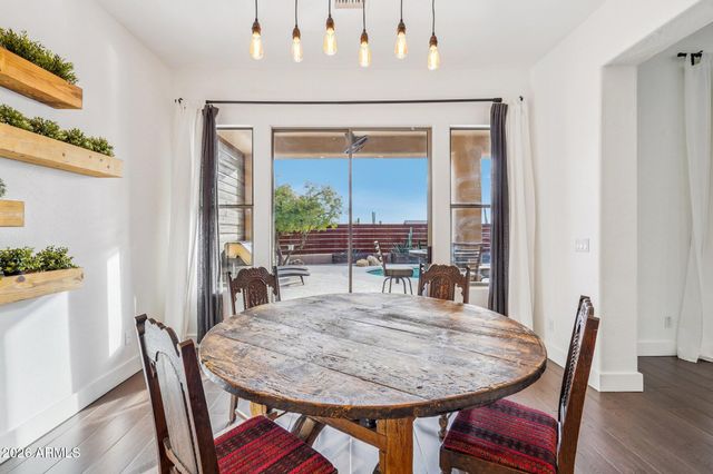 11145 E Mark Lane, Scottsdale, AZ 85262