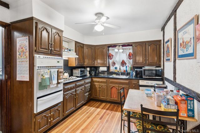1055 Stanton Avenue, Woodmere, NY 11598