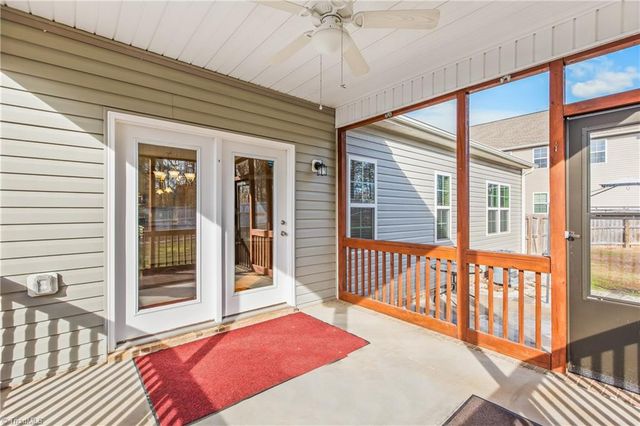 325 High Knoll Drive, Walkertown, NC 27051