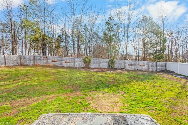 325 High Knoll Drive, Walkertown, NC 27051
