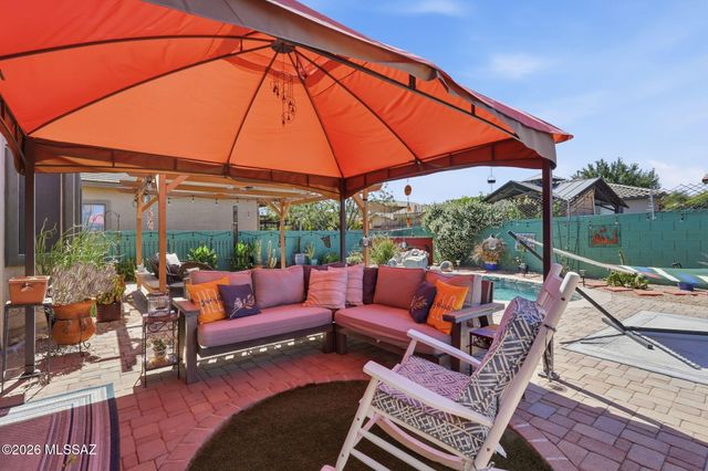 838 E Gunsight Mountain, Sahuarita, AZ 85629