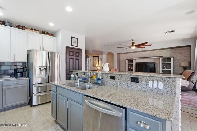 838 E Gunsight Mountain, Sahuarita, AZ 85629