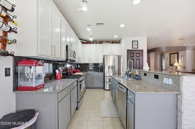 838 E Gunsight Mountain, Sahuarita, AZ 85629