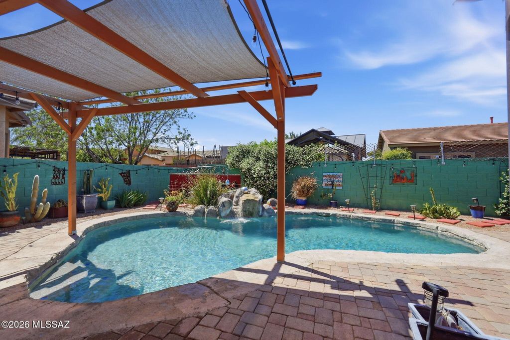 838 E Gunsight Mountain, Sahuarita, AZ 85629
