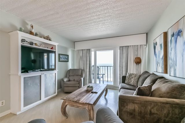 7310 Seawall Boulevard 907, Galveston, TX 77551