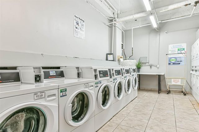 7310 Seawall Boulevard 907, Galveston, TX 77551