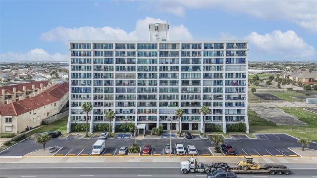7310 Seawall Boulevard 907, Galveston, TX 77551