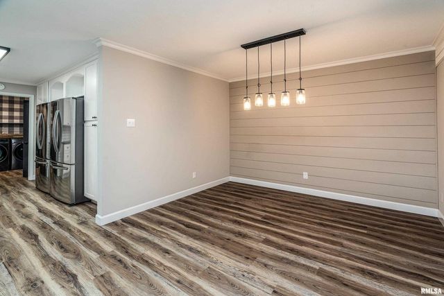 203 Fairway Vista Road, Murphysboro, IL 62966