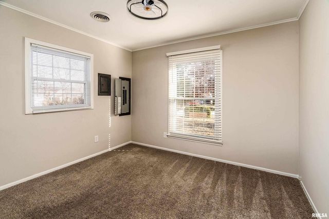 203 Fairway Vista Road, Murphysboro, IL 62966