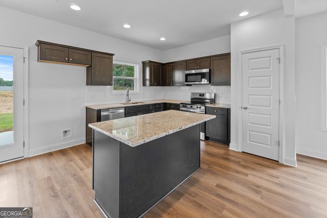 335 Yancey Road, Covington, GA 30014