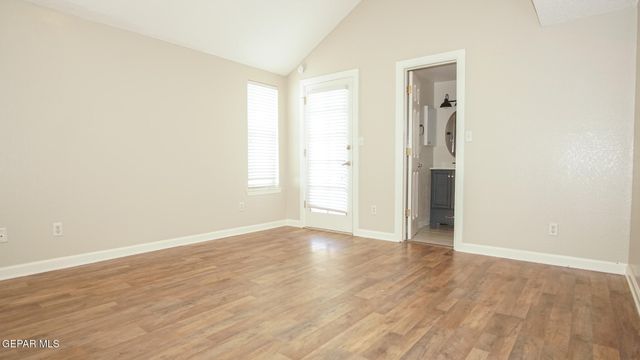 2008 ROGELIO Avenue, El Paso, TX 79902