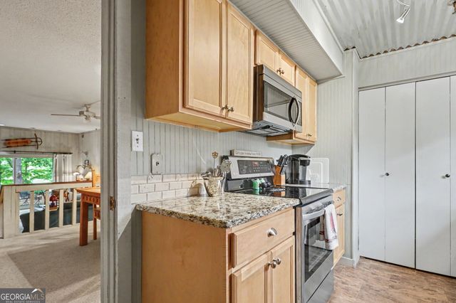 251 Shakespeare Drive 323, Clayton, GA 30525