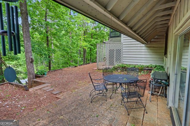 251 Shakespeare Drive 323, Clayton, GA 30525