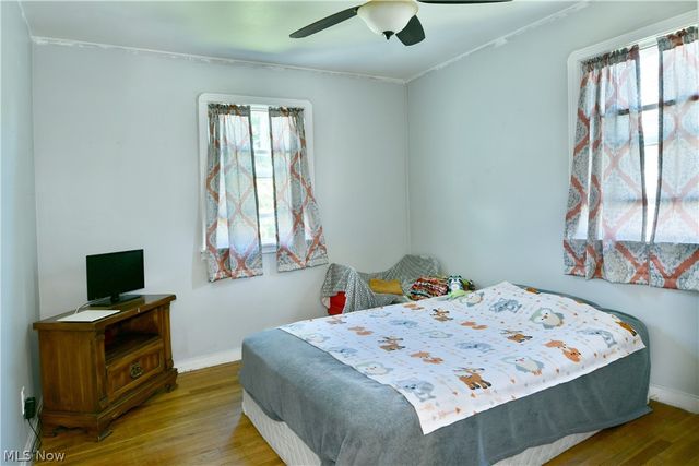 202 Elm Street, Struthers, OH 44471