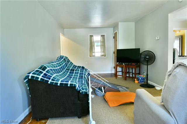 202 Elm Street, Struthers, OH 44471