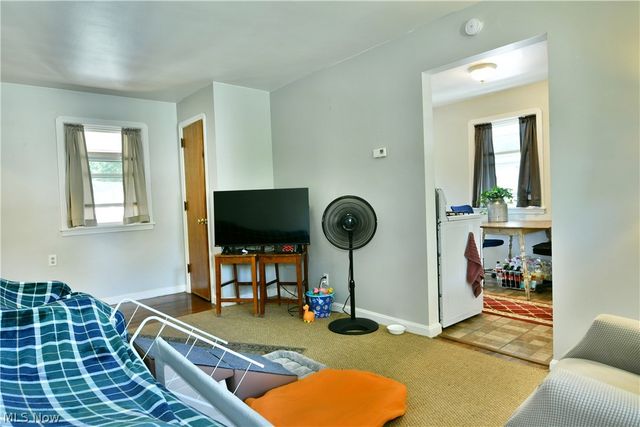 202 Elm Street, Struthers, OH 44471