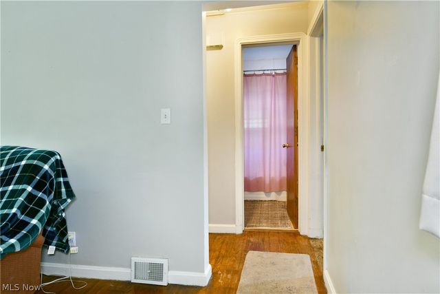 202 Elm Street, Struthers, OH 44471