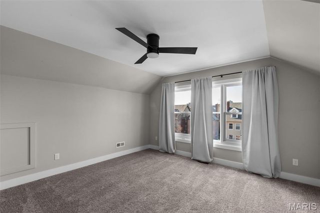 4731 Westminster Place, St Louis, MO 63108