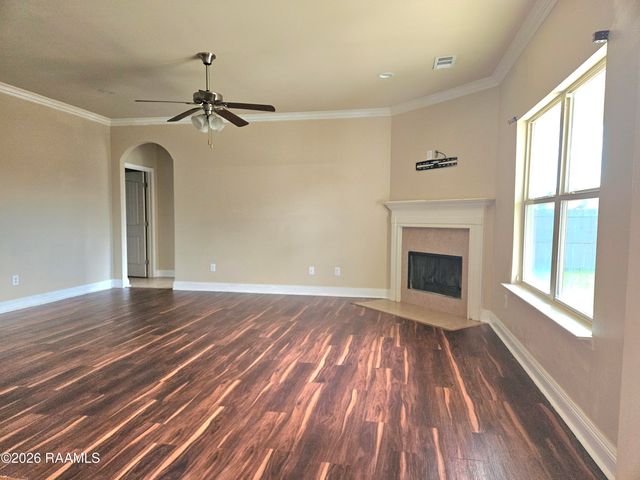 107 Picket Lane, Rayne, LA 70578