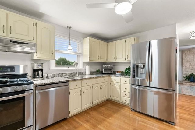 44 Sable Rd, Salem, MA 01970