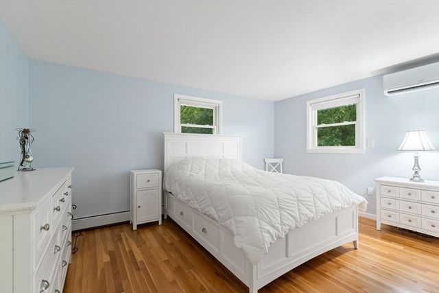 44 Sable Rd, Salem, MA 01970