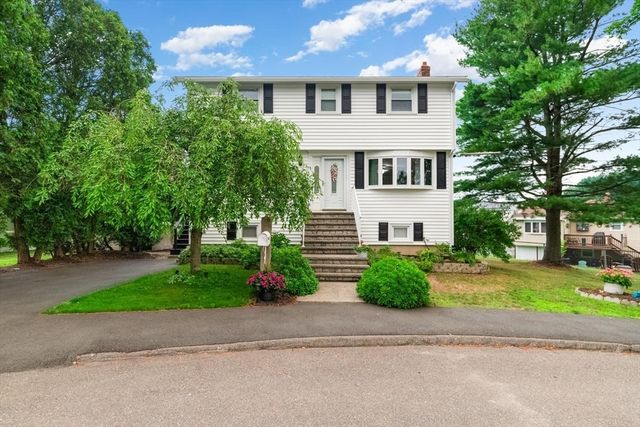 44 Sable Rd, Salem, MA 01970