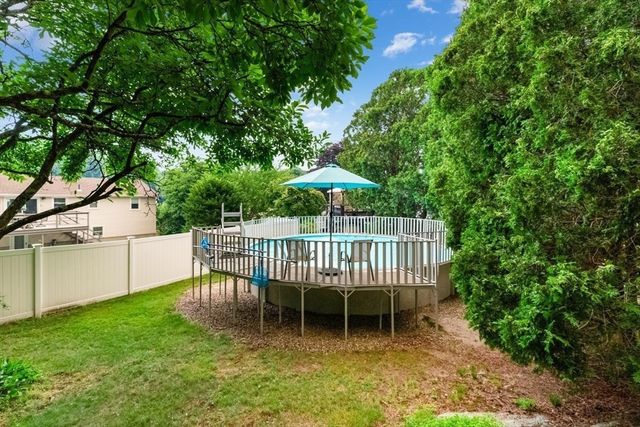 44 Sable Rd, Salem, MA 01970