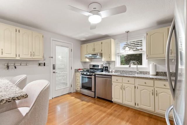 44 Sable Rd, Salem, MA 01970