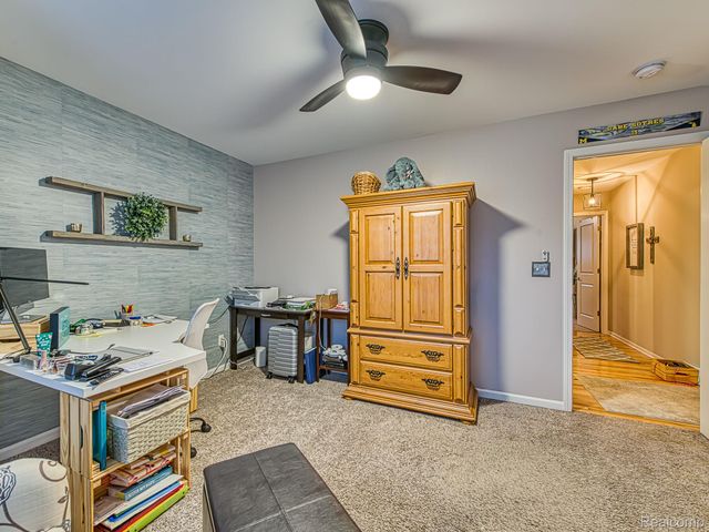 13419 Shire Lane, Southgate, MI 48195